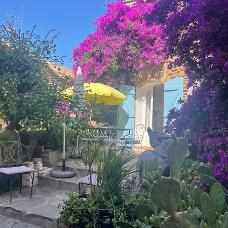 Maison De Vacances Medievale Bormes-Les-Mimosas Village Luaran gambar