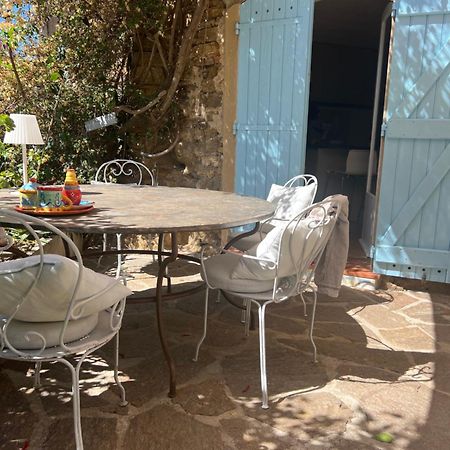 Maison De Vacances Medievale Bormes-Les-Mimosas Village Luaran gambar