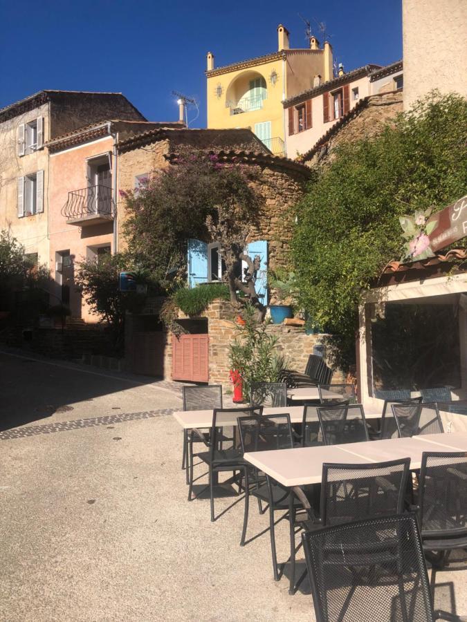 Maison De Vacances Medievale Bormes-Les-Mimosas Village Luaran gambar